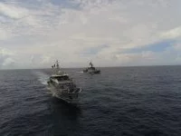Le patrouilleur Antilles-Guyane (PAG) La Combattante et le patrouilleur colombie Victoria