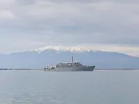 Le chasseur de mines Orion en rade de Hyères