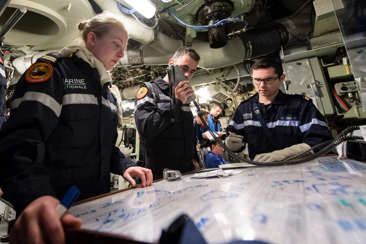 Première patrouille féminisée sur SNLE