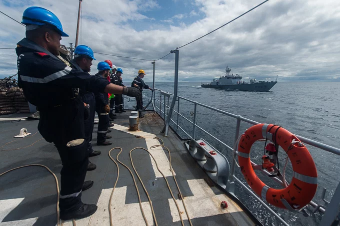 Le patrouilleur camerounais  Le Ntem vu depuis le PM L'Her