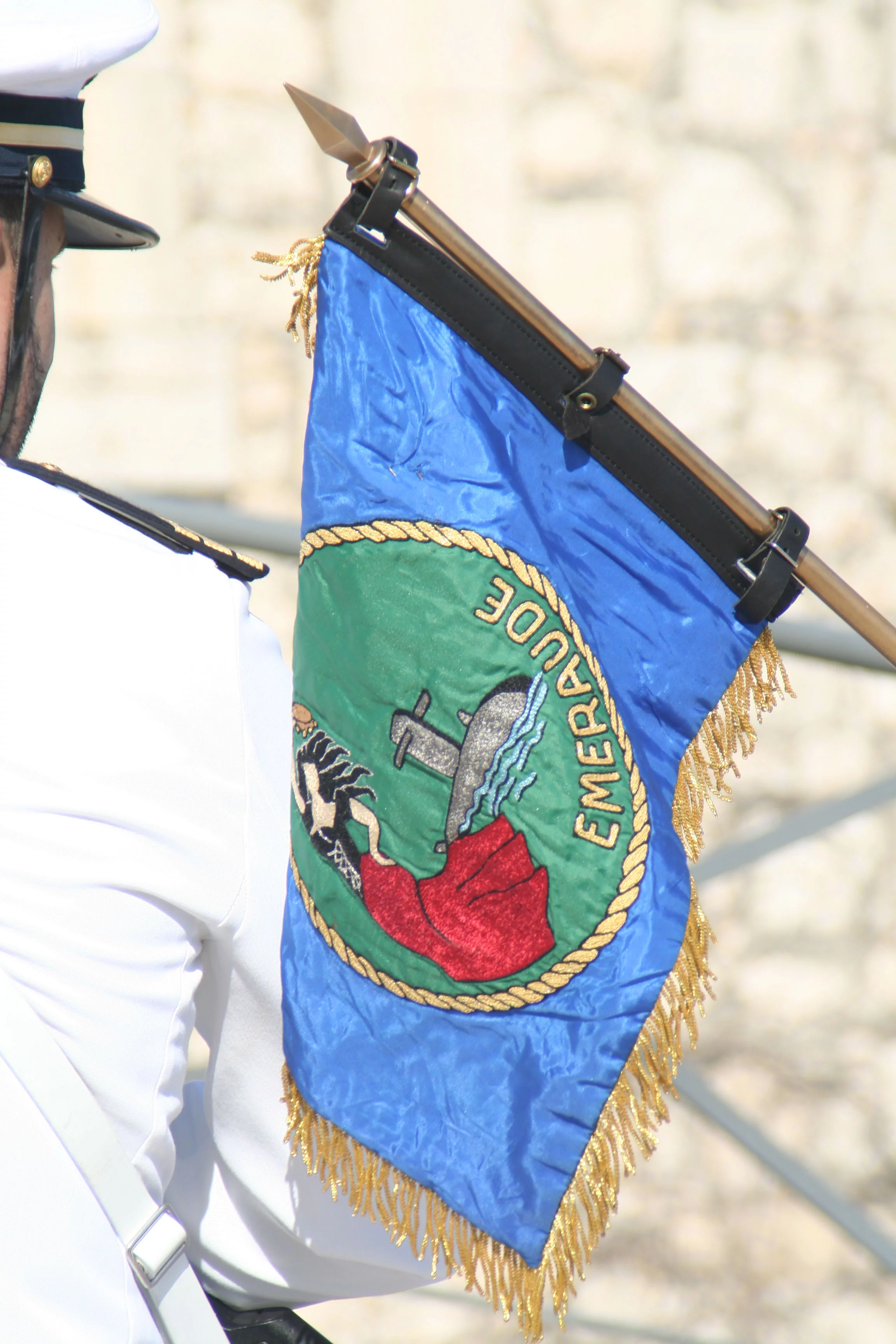 Le fanion de l'Emeraude