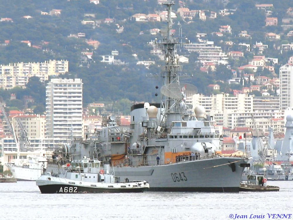 Le Jean de Vienne sort de bassin