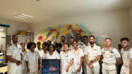 Les commandants du Champlain, les représentants de catégories et l’infirmerie