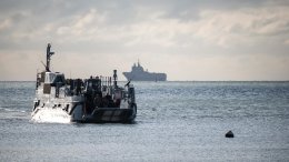 Débarquement amphibie au large des côtes bretonnes