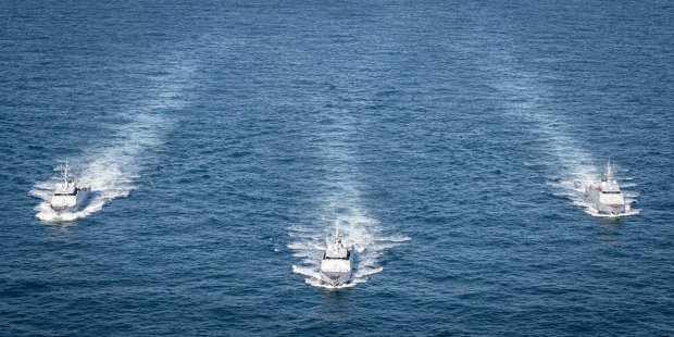 Les trois patrouilleurs de service public Flamant, Cormoran et Pluvier